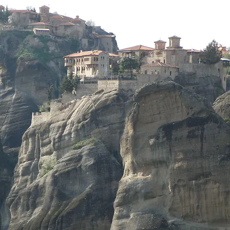 Iridanos كالامباكا