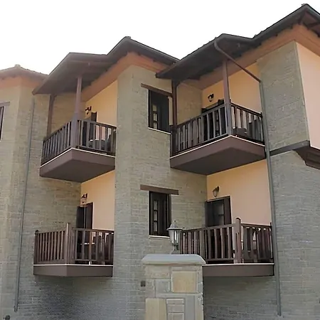 بيت ضيافة Iridanos كالامباكا