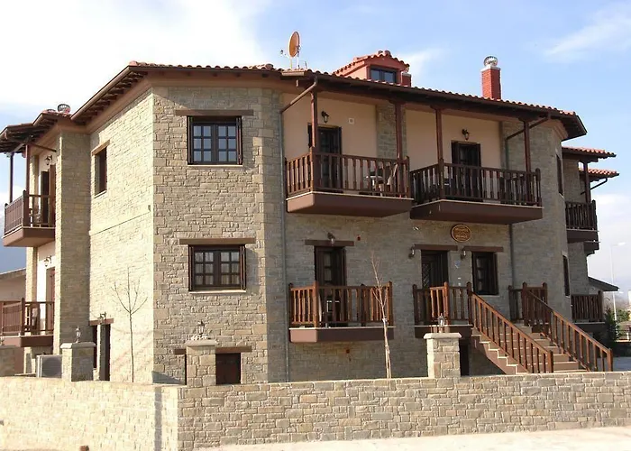 Iridanos 招待所 4*